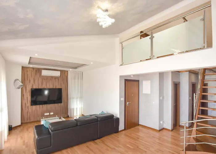 Beautiful In Stobrec With Sauna Σπίτι διακοπών *