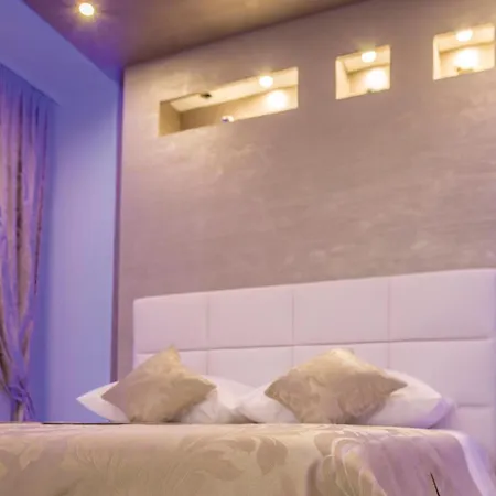 Beautiful In Stobrec With Sauna Vakantiehuis